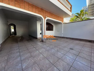 Casa com 4 Quartos para venda ou aluguel, 262m² no Cambuí, Campinas
