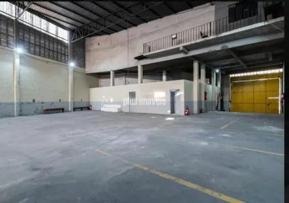 Galpão/Depósito/Armazém à venda, 638m² no Cambuci, São Paulo