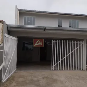 Sobrado com 2 Quartos para alugar, 60m² no Guaraituba, Colombo