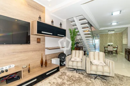 Casa com 3 Quartos à venda, 390m² no Vila Cavaton, São Paulo