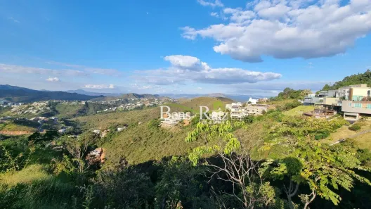 Lote/Terreno à venda, 1000m² no Vila Alpina, Nova Lima