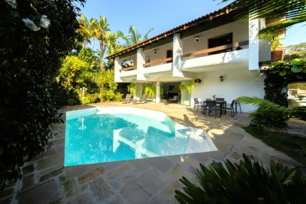 Casa com 4 Quartos à venda, 375m² no Vila Tramontano, São Paulo