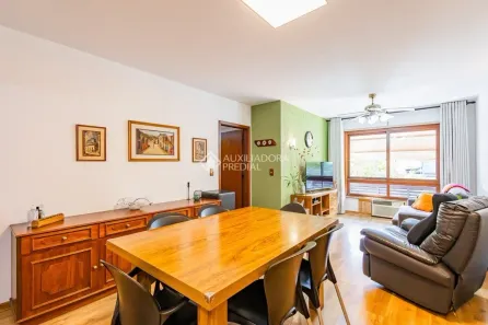 Apartamento com 2 Quartos à venda, 98m² no Passo da Areia, Porto Alegre