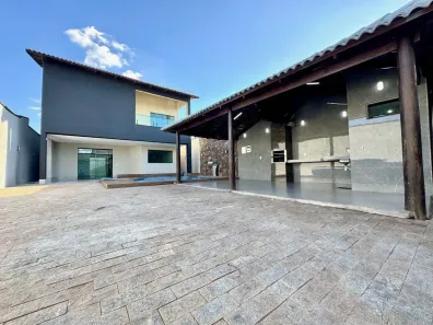 Sobrado com 3 Quartos à venda, 260m² no Residencial Barravento, Goiânia