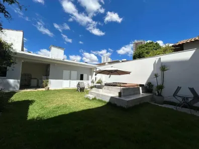 Casa com 3 Quartos à venda, 380m² no Jardim Hípico, São Paulo