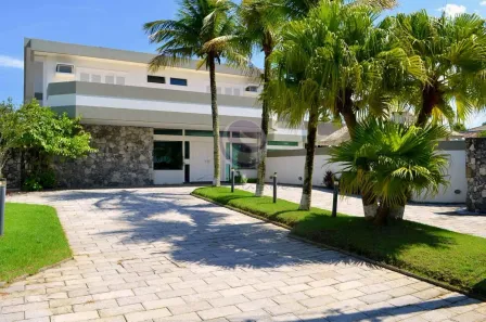 Casa de Condomínio com 6 Quartos à venda, 962m² no Jardim Acapulco, Guarujá
