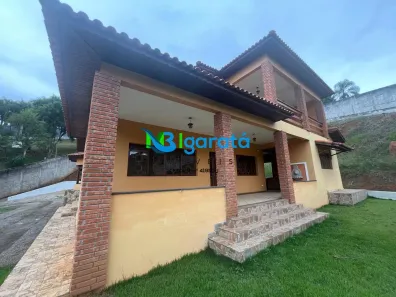 Fazenda/Sítio com 4 Quartos à venda, 450m² no Centro, Igaratá