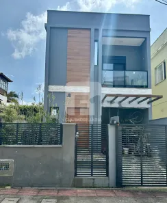 Sobrado com 3 Quartos à venda, 120m² no Rio Tavares, Florianópolis