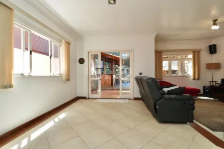 Casa de Condomínio com 3 Quartos à venda, 330m² no Jardim Itatinga, São Paulo