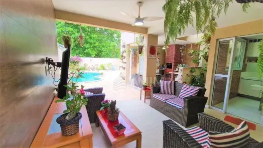 Casa com 4 Quartos à venda, 252m² no Camboinhas, Niterói