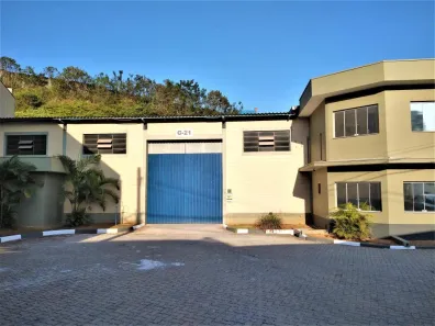 Galpão/Depósito/Armazém para alugar, 840m² no Parque Maringá, Arujá