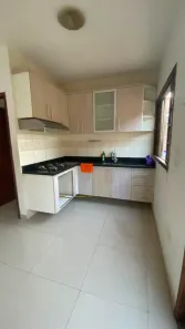 Casa com 2 Quartos para alugar, 70m² no Jardim Gurilândia, Taubaté