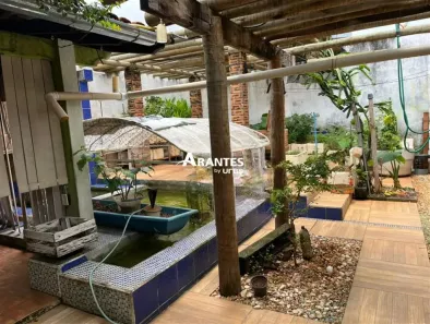 Casa com 3 Quartos à venda, 194m² no Santa Mônica, Uberlândia