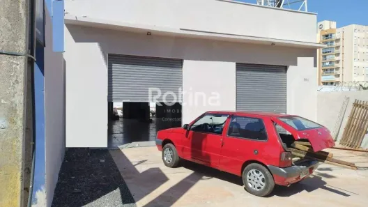 Ponto Comercial para alugar, 80m² no Aclimação, Uberlândia