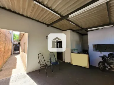 Casa com 3 Quartos à venda, 140m² no Jardim Brasília, Uberlândia