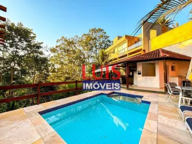 Casa de Condomínio com 5 Quartos à venda, 400m² no Piratininga, Niterói