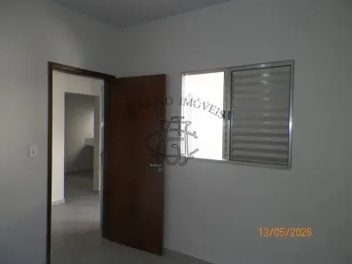Casa com 1 Quarto para alugar, 27m² no km 18, Osasco
