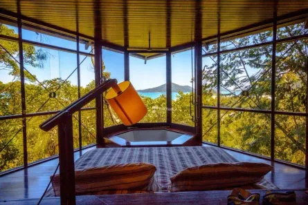 Casa de Condomínio com 5 Quartos para alugar, 280m² no Balneario Praia do Perequê, Guarujá