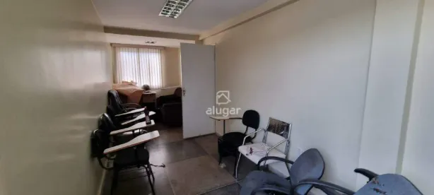 Sala Comercial para alugar, 30m² no Sagrada Família, Montes Claros