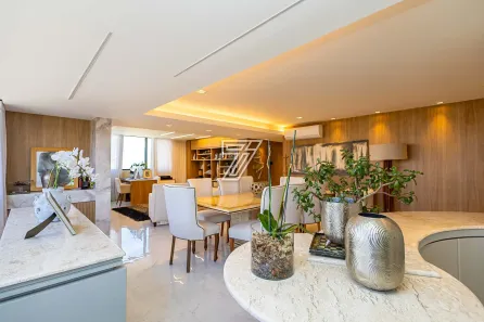 Apartamento com 4 Quartos à venda, 218m² no Bigorrilho, Curitiba