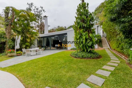 Casa com 4 Quartos à venda, 422m² no Vila Tramontano, São Paulo