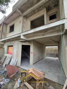Sobrado com 3 Quartos à venda, 114m² no Sítio Cercado, Curitiba