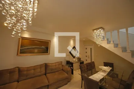 Casa com 4 Quartos à venda, 140m² no Jardim Piqueroby, São Paulo