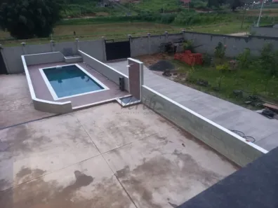 Fazenda/Sítio com 4 Quartos à venda, 300m² no Chácaras Luzitana, Hortolândia