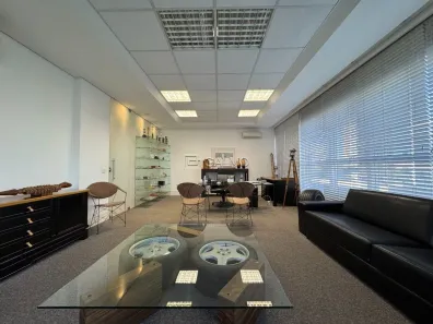 Sala Comercial à venda, 206m² no Gleba Fazenda Palhano, Londrina