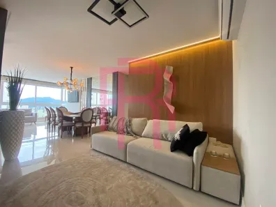 Apartamento com 3 Quartos para alugar, 136m² no Centro, Balneário Camboriú