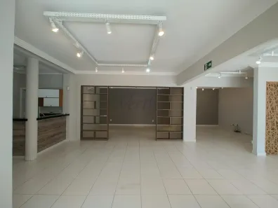 Sala Comercial com 6 Quartos para alugar, 217m² no Cambuí, Campinas