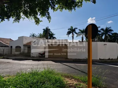 Imóvel Comercial com 4 Quartos à venda, 319m² no Vila José Bonifácio, Araraquara