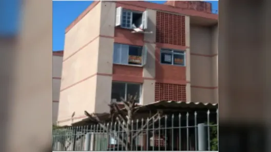 Apartamento com 1 Quarto para alugar, 50m² no Jardim Itu, Porto Alegre