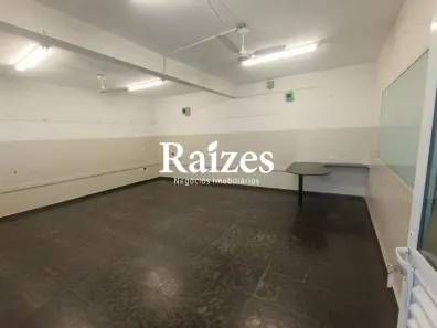 Sala Comercial à venda, 650m² no Nossa Senhora Aparecida, Uberlândia
