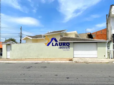 Casa com 3 Quartos à venda, 188m² no Capela, Vinhedo