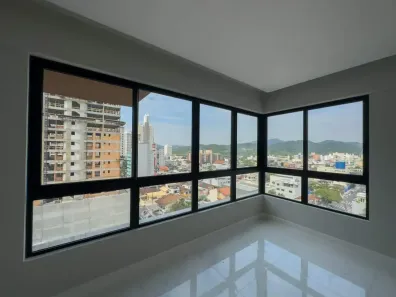 Apartamento com 3 Quartos à venda, 139m² no Centro, Balneário Camboriú
