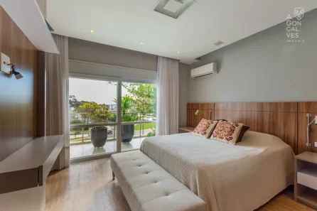 Casa de Condomínio com 4 Quartos à venda, 368m² no Abranches, Curitiba