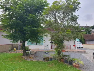 Lote/Terreno à venda, 960m² no Anita Garibaldi, Joinville