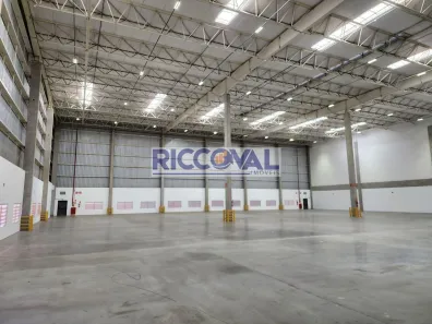 Galpão/Depósito/Armazém para alugar, 3239m² no Vila Santana II, Jundiaí