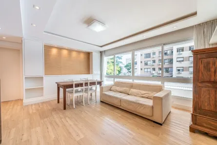 Apartamento com 3 Quartos à venda, 107m² no Passo da Areia, Porto Alegre