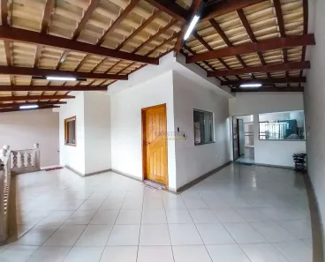 Casa com 3 Quartos à venda, 200m² no Interlagos, Divinópolis