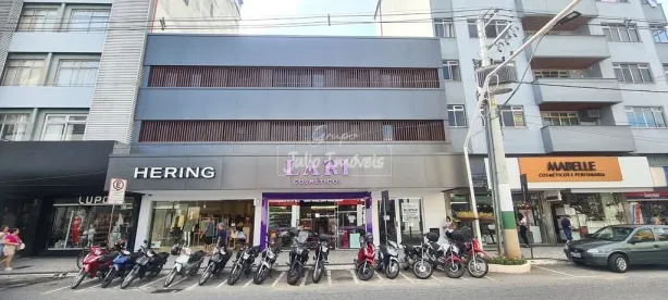 Sala Comercial para alugar, 500m² no Centro I, Brusque