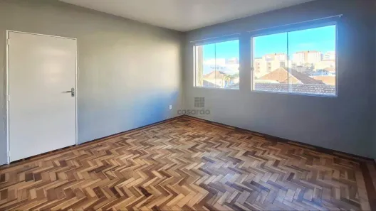 Apartamento com 2 Quartos para alugar, 87m² no Centro, Santa Maria