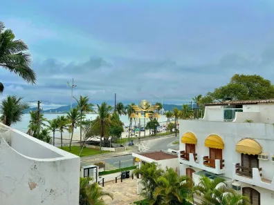 Casa de Condomínio com 3 Quartos à venda, 185m² no Enseada, Guarujá