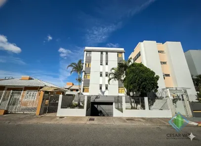 Apartamento com 2 Quartos à venda, 64m² no Coqueiros, Florianópolis