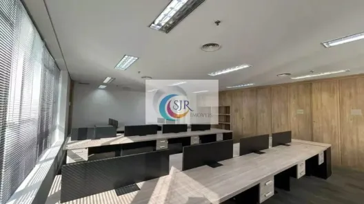 Sala Comercial para alugar, 74m² no Cidade Monções, São Paulo