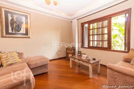 Casa com 4 Quartos à venda, 401m² no Centro, Esteio