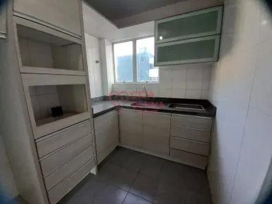 Apartamento com 2 Quartos à venda, 66m² no Centro, Florianópolis