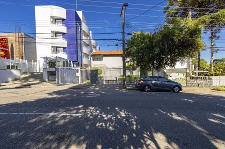 Sobrado com 3 Quartos à venda, 302m² no São Francisco, Curitiba