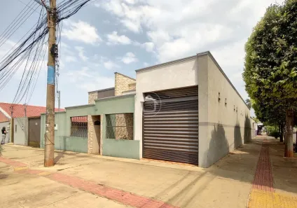 Casa com 3 Quartos à venda, 380m² no Vila Margarida, Campo Grande